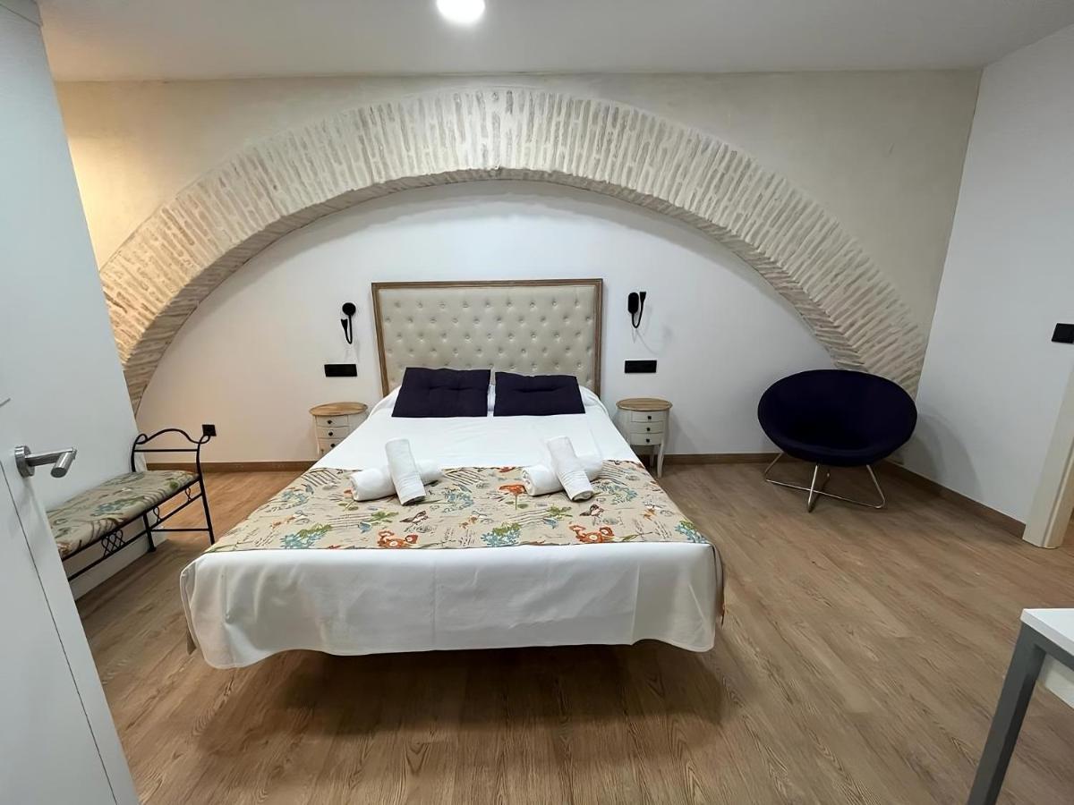 Apartamentos Living Sevilla Centro Maestranza エクステリア 写真