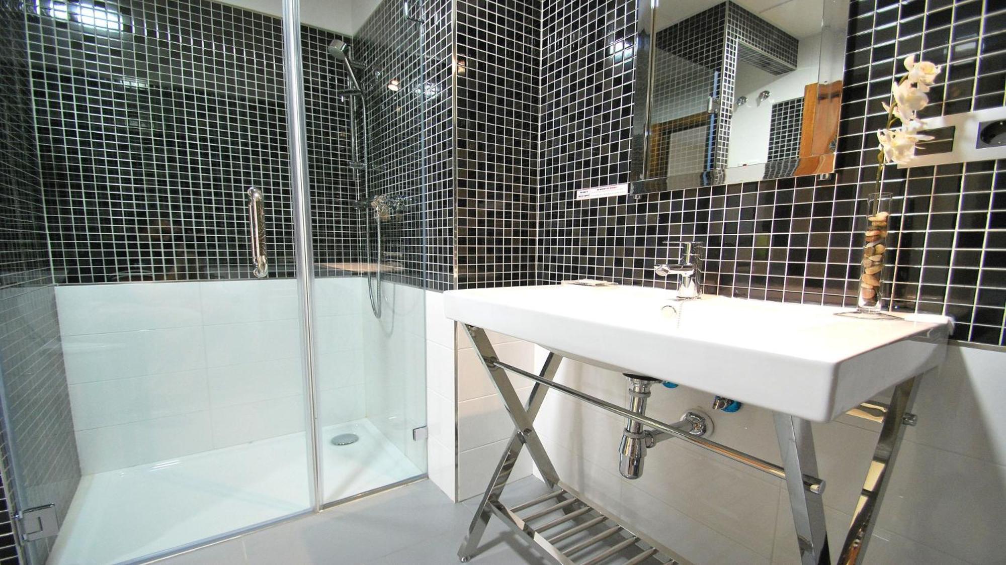 Apartamentos Living Sevilla Centro Maestranza エクステリア 写真